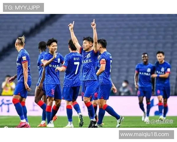 实时新闻上海足球队逆袭之路从低谷到冠军赛的辉煌蜕变与奋斗故事