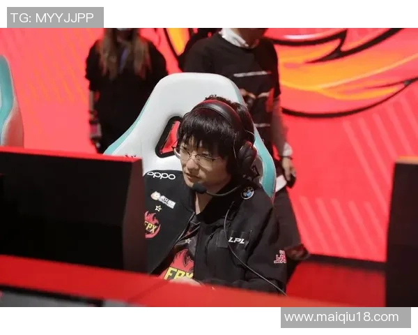 实时新闻深入分析FPX战队在CSGO中的运营策略与战术布局
