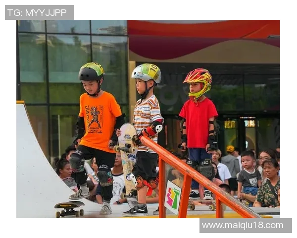 实时新闻深圳滑板队崛起之路探索城市青年力量与滑板文化的交融